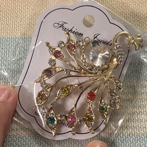3/$18 Fashion Jewelry Gold Multicolor Crystal Peacock Brooch Lot 6005